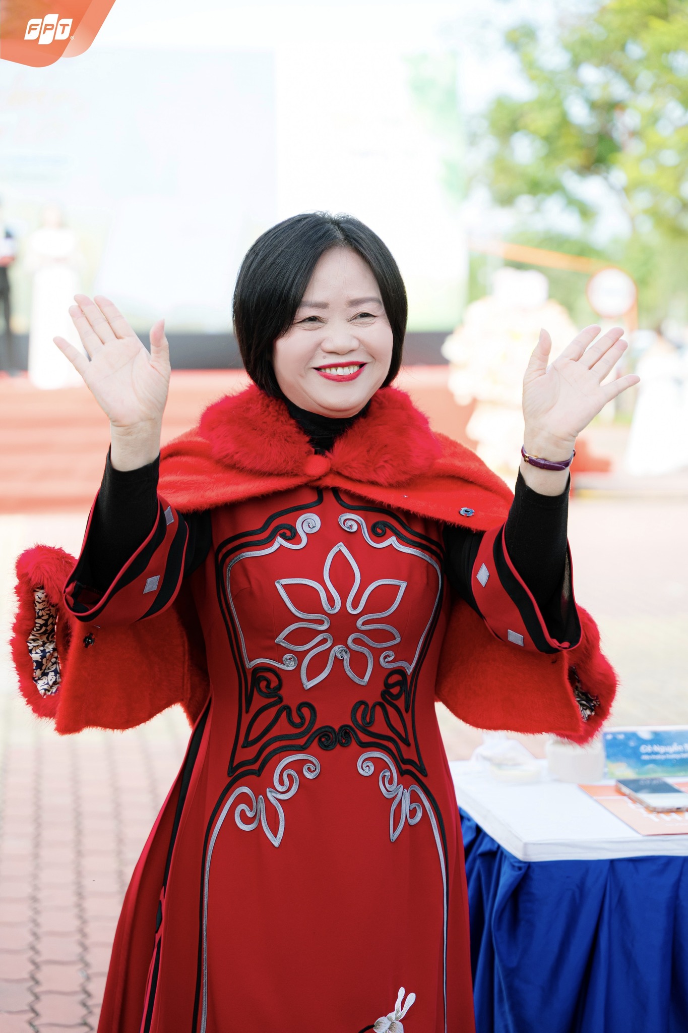 cô Nguyễn Thị Tân - Hiệu trưởng nhà trường